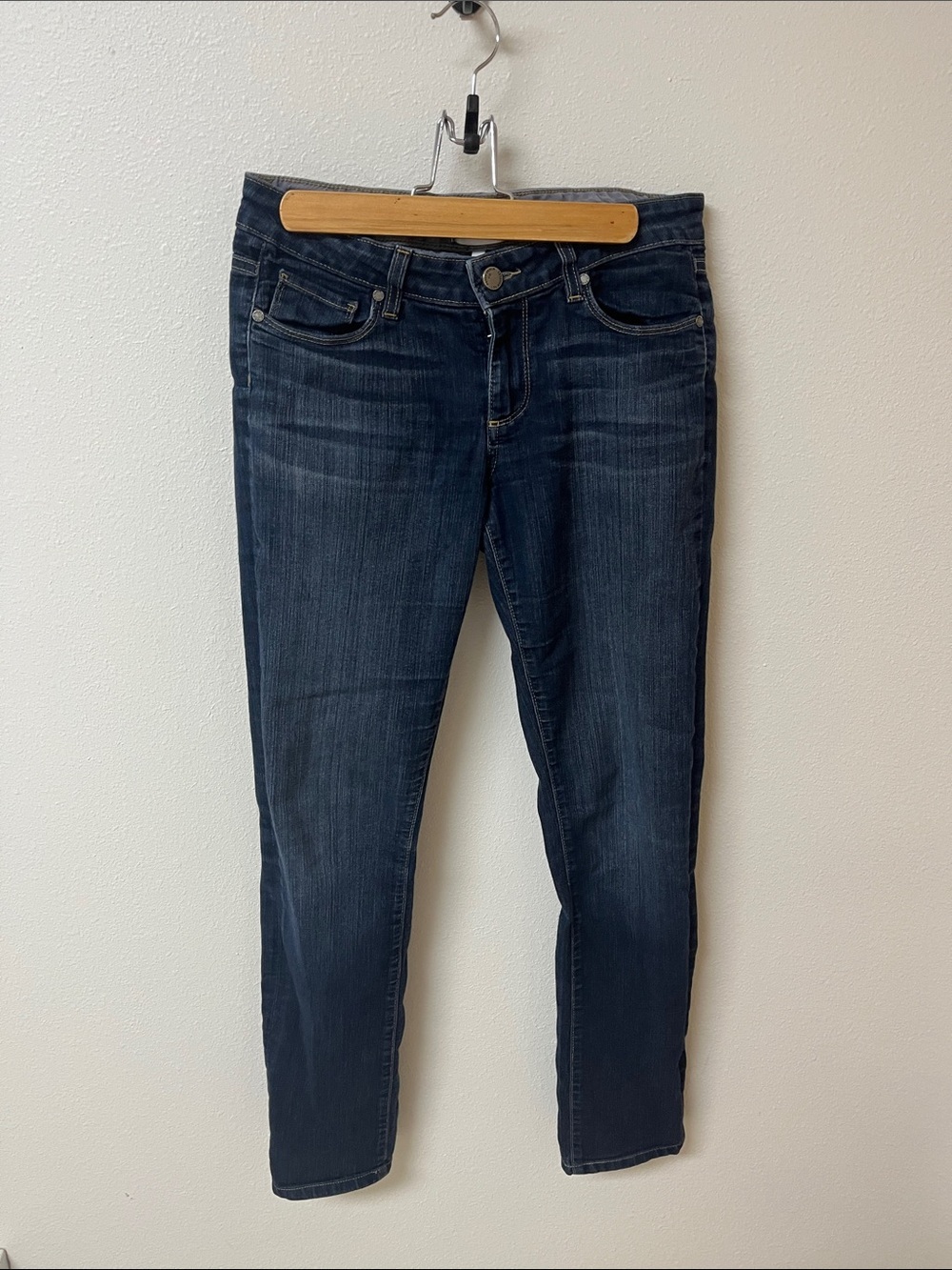 Paige Women’s Dark Indigo Straight leg Jeans - Stretch Slim Fit women’s size 28